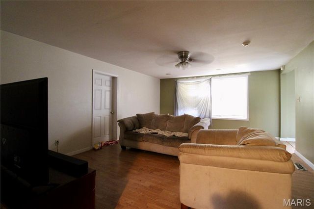 1712 Seifert Drive, Poplar Bluff, MO 63901