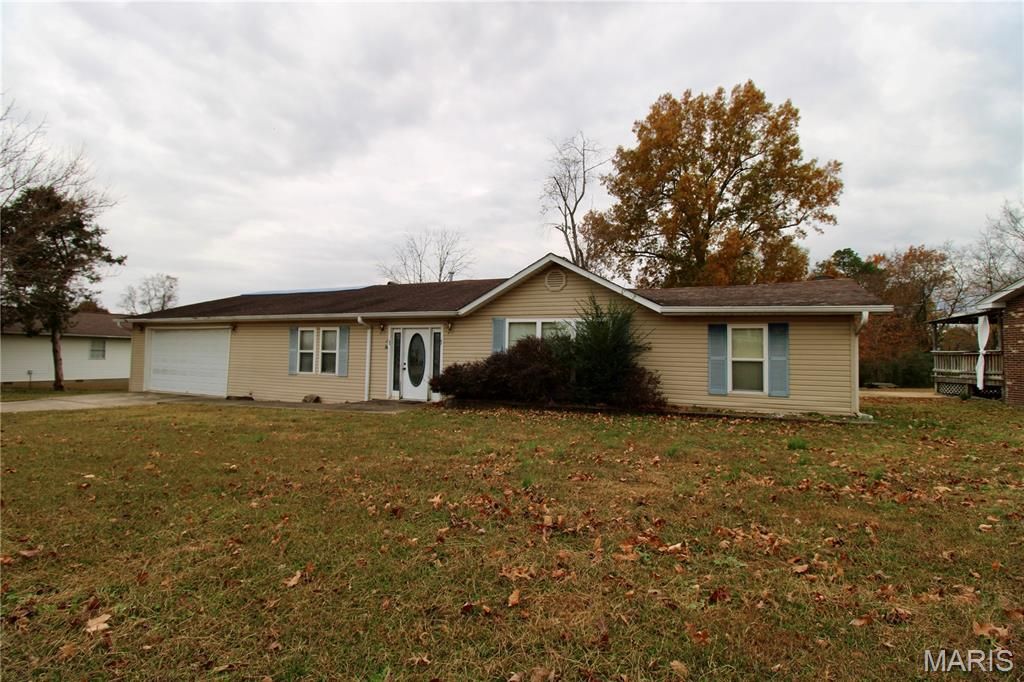1712 Seifert Drive, Poplar Bluff, MO 63901