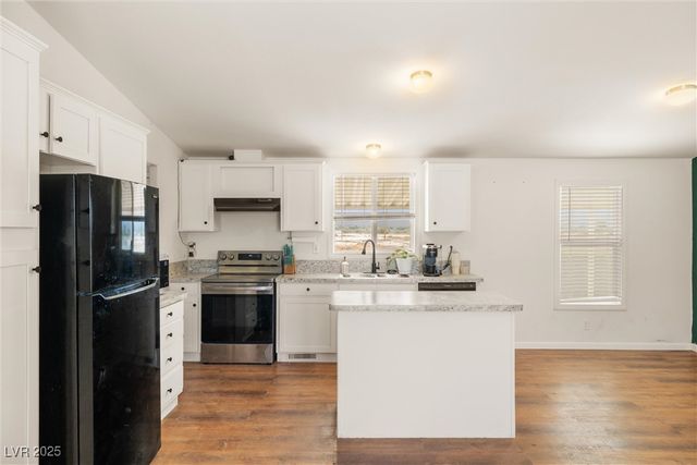 5601 Fleetwood Place, Pahrump, NV 89060