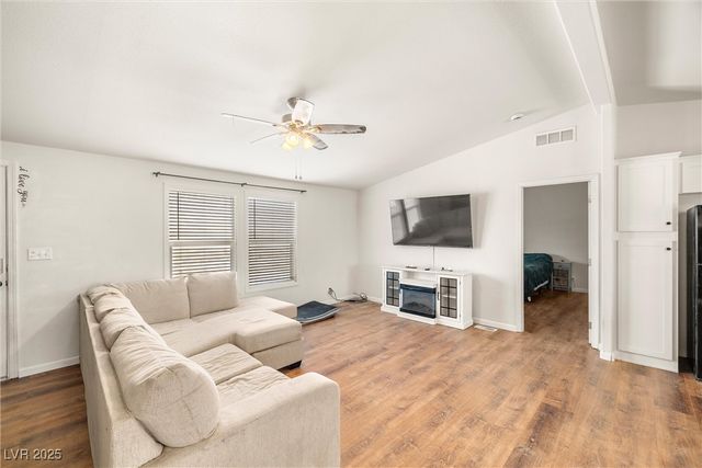 5601 Fleetwood Place, Pahrump, NV 89060