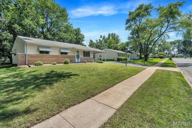 2460 6th Lane, Florissant, MO 63031
