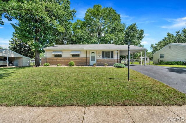 2460 6th Lane, Florissant, MO 63031