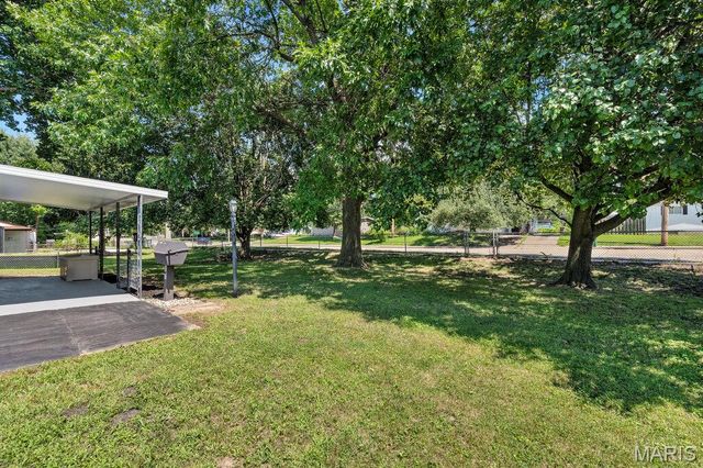 2460 6th Lane, Florissant, MO 63031