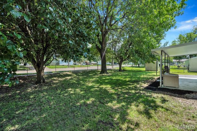 2460 6th Lane, Florissant, MO 63031