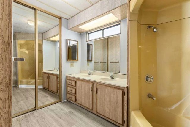 1010 E Bobier 106, Vista, CA 92084