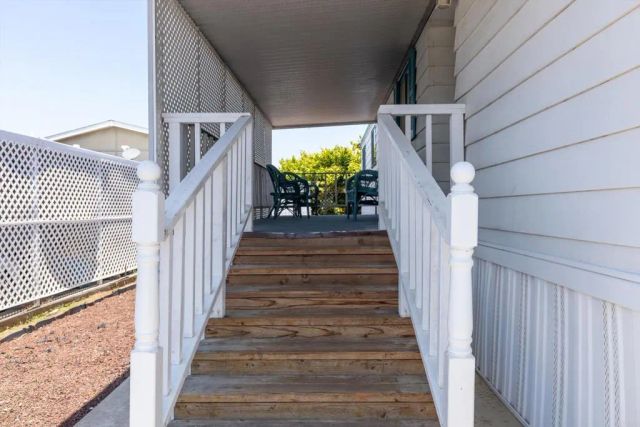 1010 E Bobier 106, Vista, CA 92084