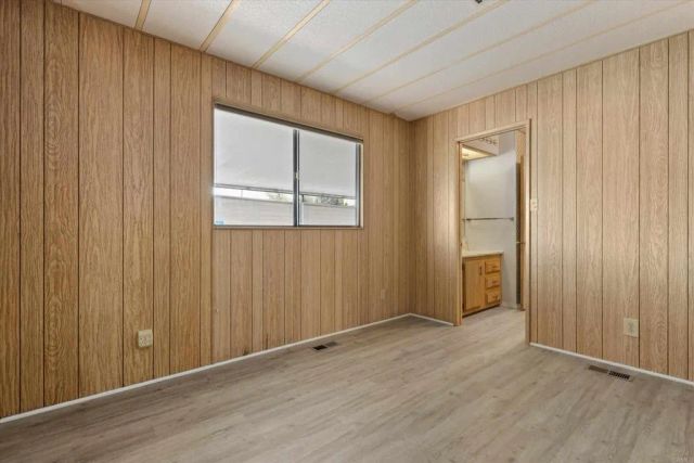 1010 E Bobier 106, Vista, CA 92084