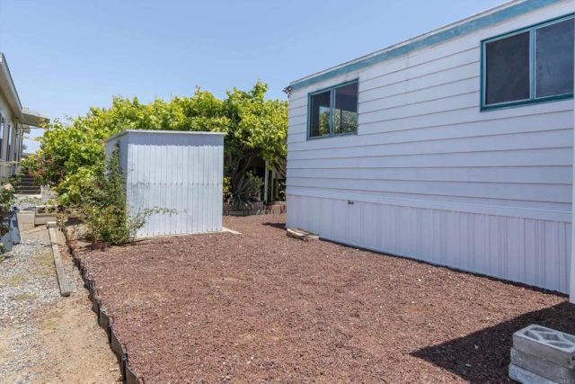 1010 E Bobier 106, Vista, CA 92084