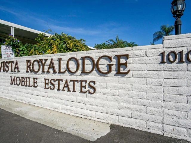 1010 E Bobier 106, Vista, CA 92084