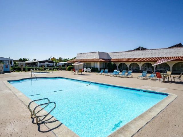 1010 E Bobier 106, Vista, CA 92084