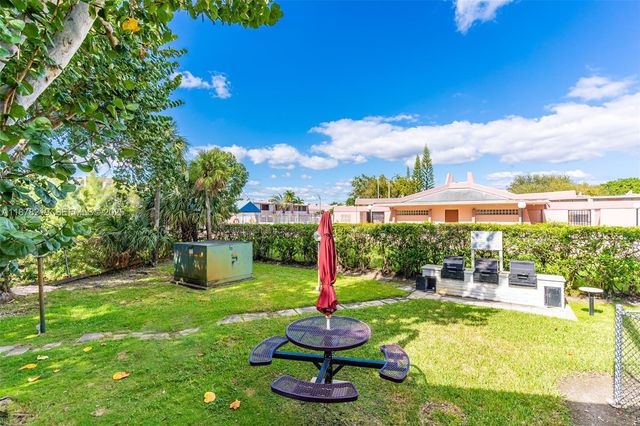 13951 Kendale Lakes Cir 307A, Miami, FL 33183