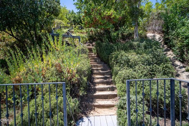 3955 Farmouth Drive, Los Angeles, CA 90027