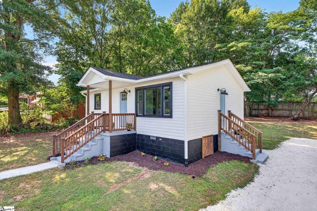 451 Sunnyside Circle, Greer, SC 29651