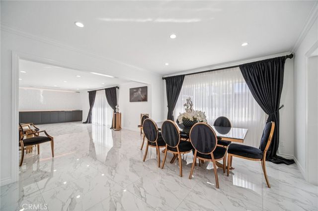 17158 Citronia Street, Northridge, CA 91325