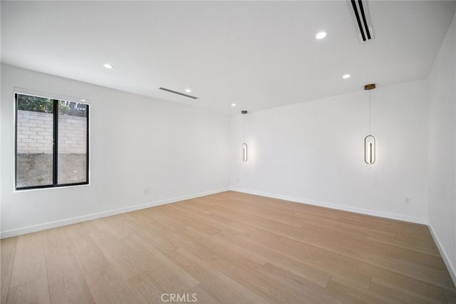 17158 Citronia Street, Northridge, CA 91325