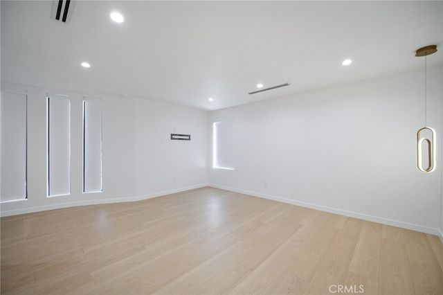 17158 Citronia Street, Northridge, CA 91325