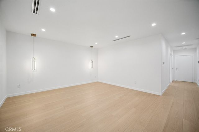 17158 Citronia Street, Northridge, CA 91325