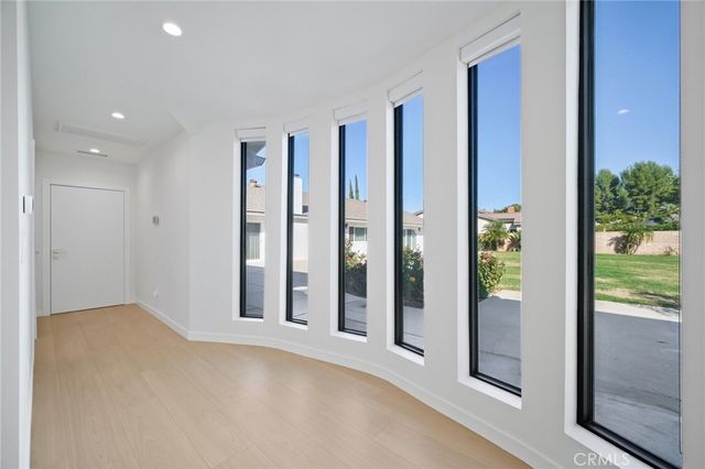 17158 Citronia Street, Northridge, CA 91325