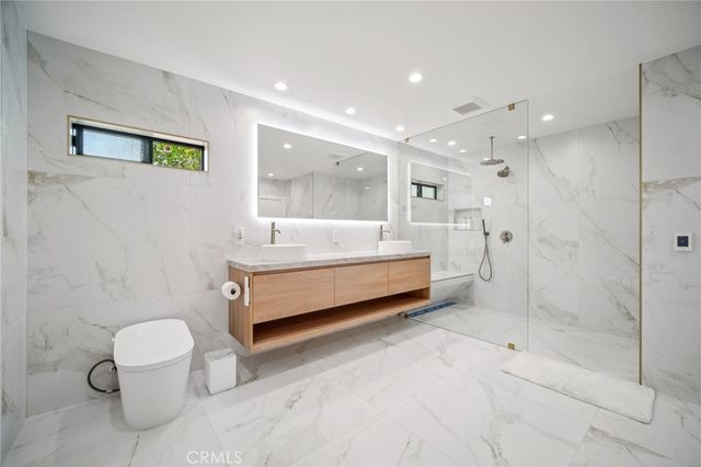 17158 Citronia Street, Northridge, CA 91325