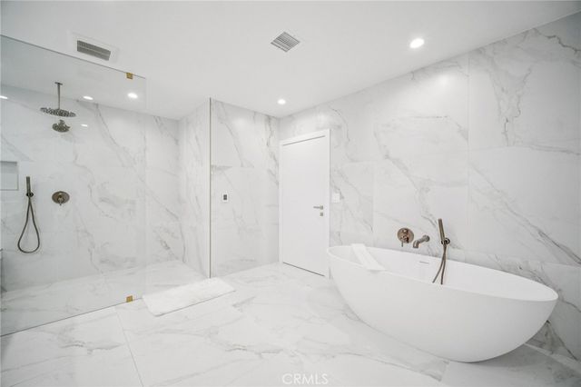 17158 Citronia Street, Northridge, CA 91325