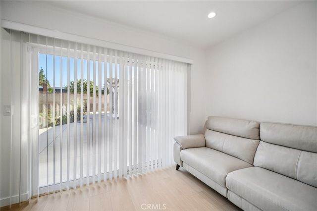 17158 Citronia Street, Northridge, CA 91325