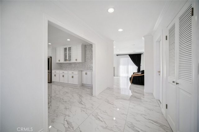 17158 Citronia Street, Northridge, CA 91325