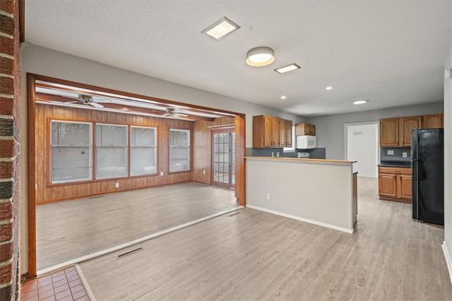 612 Christopher Street, Warrensburg, MO 64093