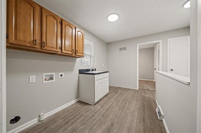 612 Christopher Street, Warrensburg, MO 64093