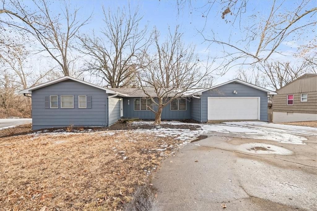 612 Christopher Street, Warrensburg, MO 64093