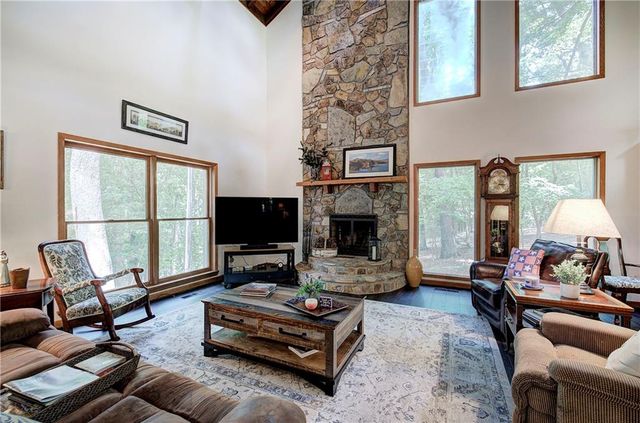 12 Tamarack Point, Jasper, GA 30143