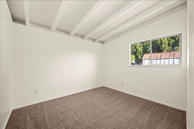 1020 Cummins Way, West Sacramento, CA 95605