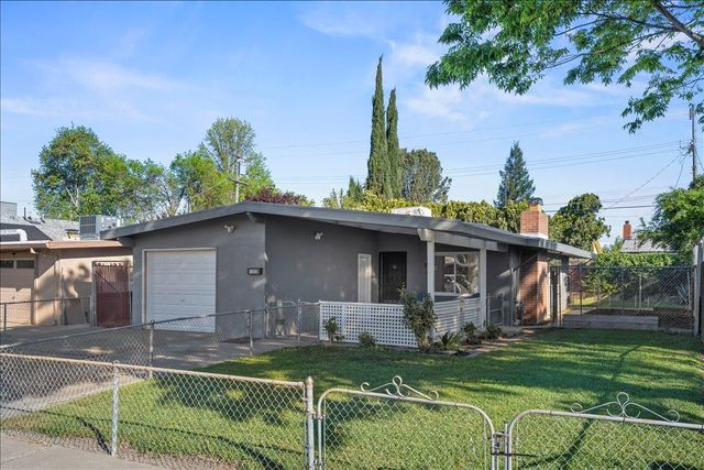 1020 Cummins Way, West Sacramento, CA 95605