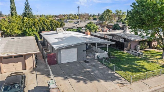 1020 Cummins Way, West Sacramento, CA 95605