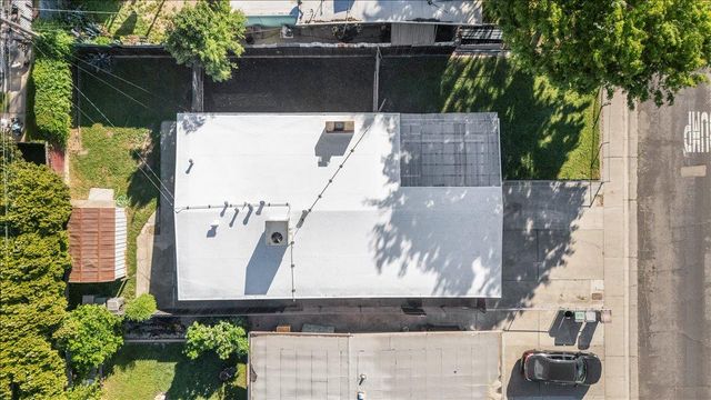 1020 Cummins Way, West Sacramento, CA 95605