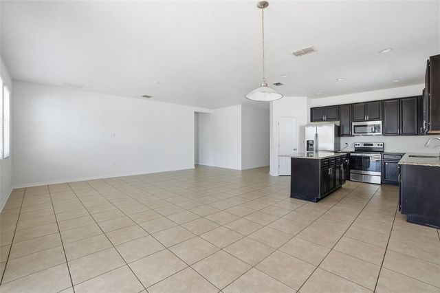 12327 SAWGRASS PRAIRIE LOOP, Orlando, FL 32824