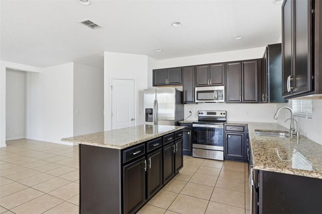 12327 SAWGRASS PRAIRIE LOOP, Orlando, FL 32824