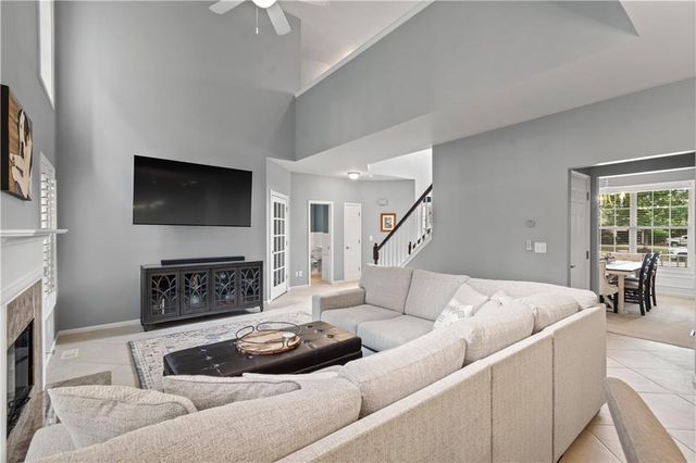 1785 Dawn Valley Trail, Cumming, GA 30040
