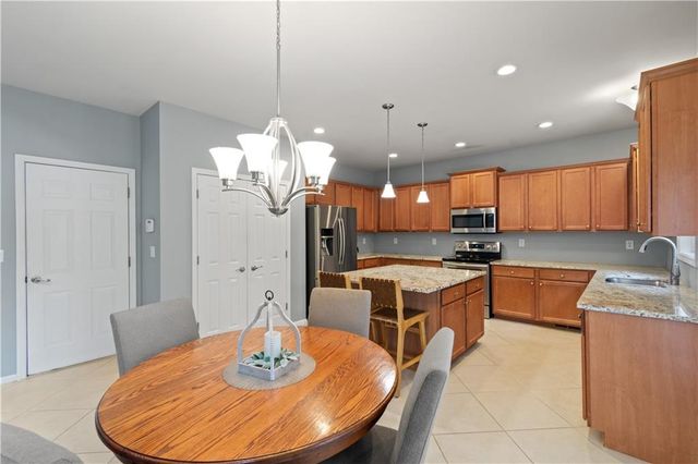 1785 Dawn Valley Trail, Cumming, GA 30040