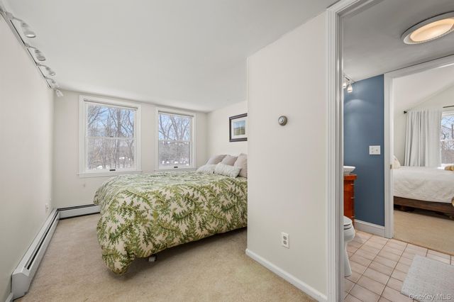 17 Elm Street, Red Hook, NY 12571