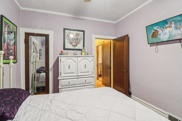 2238 Orchard Street, Blue Island, IL 60406