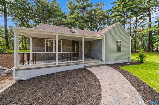 537 Bushy Hill Road, Simsbury, CT 06070