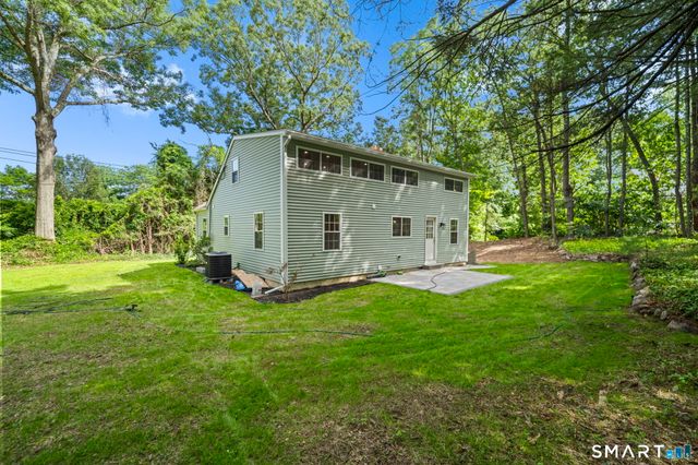 537 Bushy Hill Road, Simsbury, CT 06070