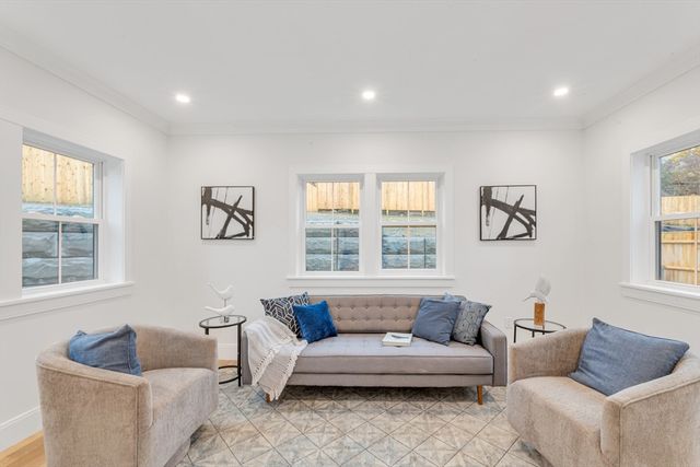 417 Poplar Street, Boston, MA 02131