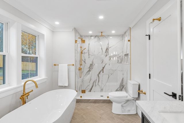 417 Poplar Street, Boston, MA 02131