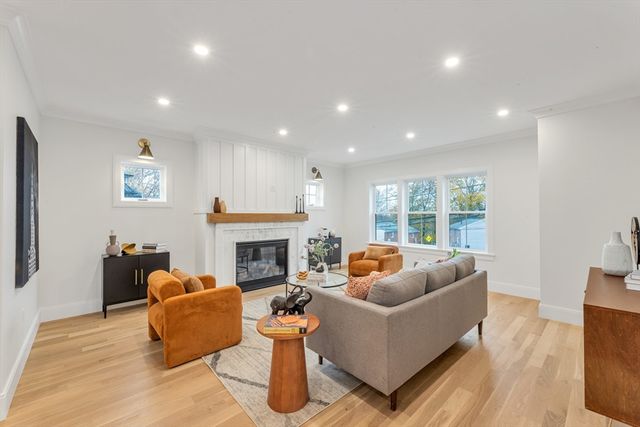 417 Poplar Street, Boston, MA 02131