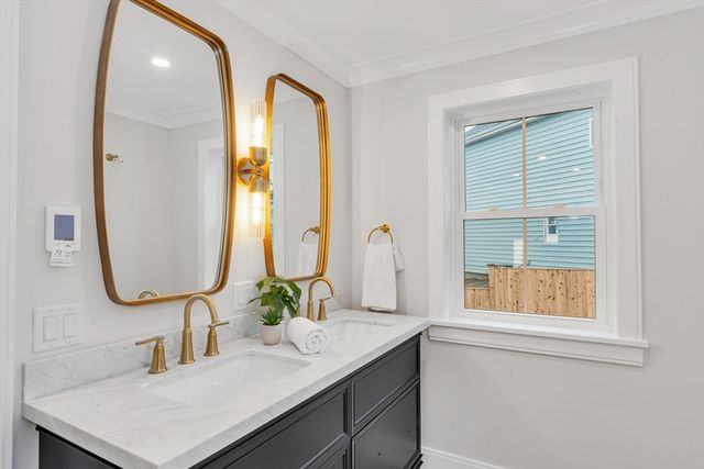 417 Poplar Street, Boston, MA 02131