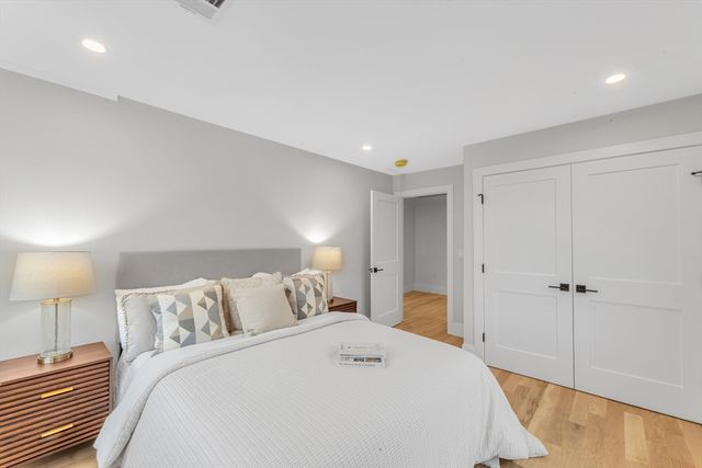 417 Poplar Street, Boston, MA 02131