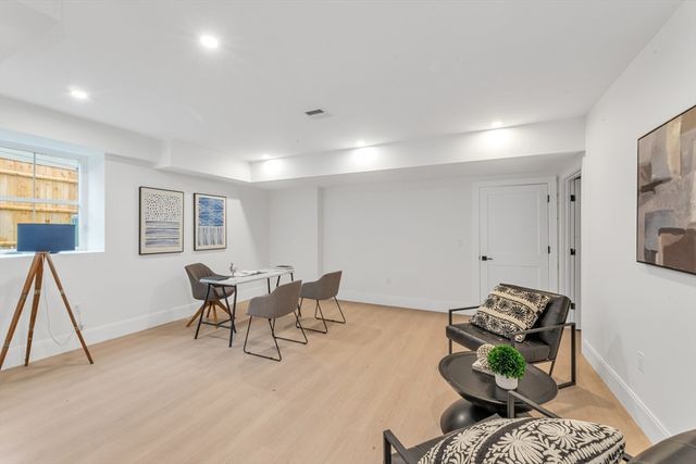 417 Poplar Street, Boston, MA 02131