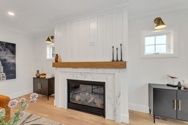 417 Poplar Street, Boston, MA 02131