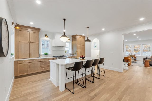 417 Poplar Street, Boston, MA 02131